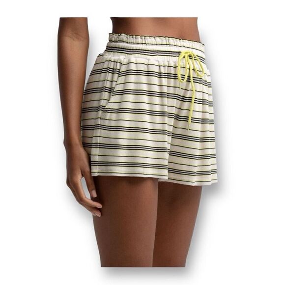 Volcom Popztone Striped Shorts Size Medium - Picture 1 of 8